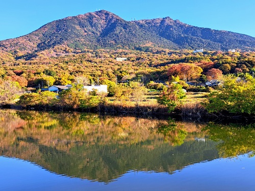 紅葉が見ごろの筑波山
